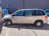 Usado Chrysler Voyager 180 CV (132 kW) 2003 Gris / plata Monovolumen