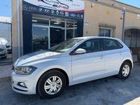 Usado VW Polo Edition 80 CV (58 kW) 2018 Gris / plata Utilitario
