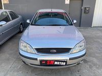 Usado Ford Mondeo Trend 116 CV (85 kW) 2001 Gris Berlina