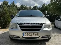 Usado Chrysler Voyager Executive 150 CV (110 kW) 2007 Gris / plata Monovolumen