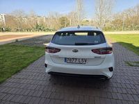 Usado Kia Ceed 120 CV (88 kW) 2021 Blanco Utilitario
