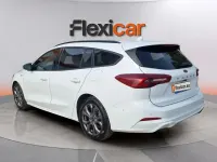 Usado Ford Focus ST-Line 125 CV (91 kW) 2023 Blanco Familiar