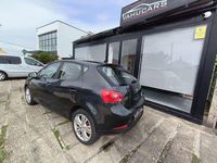 Usado Seat Ibiza Reference 90 CV (66 kW) 2010 Negro Utilitario