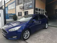 Usado Ford Focus Titanium 120 CV (88 kW) 2015 Azul Utilitario