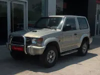 Usado Mitsubishi Montero 125 CV (91 kW) 1996 Beige SUV