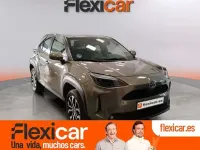 Używany Toyota Yaris Cross Active 116 KM (85 kW) 2023 Zielony SUV