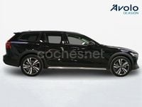 Usado Volvo V60 CC Core 197 CV (144 kW) 2022 Negro Familiar