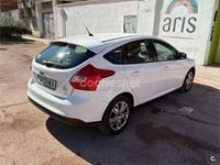 Usado Ford Focus Trend 95 CV (69 kW) 2012 Blanco Berlina