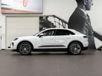 Usado Porsche Macan 300 kW (408 CV) 2026 Blanco SUV