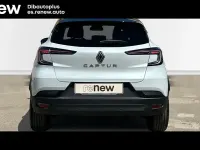 Usado Renault Captur Techno 100 CV (73 kW) 2025 Blanco SUV