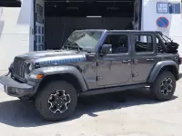 Usado Jeep Wrangler Rubicon 381 CV (280 kW) 2022 Gris / plata SUV