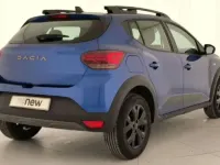 Usado Dacia Sandero Extreme 101 CV (74 kW) 2025 Azul Berlina