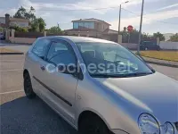 Usado VW Polo Conceptline 65 CV (47 kW) 2003 Gris / plata Berlina