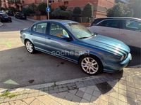 Usado Jaguar X-type Executive 231 CV (169 kW) 2003 Azul Berlina
