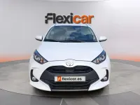 Usado Toyota Yaris Hybrid Style 116 CV (85 kW) 2025 Blanco Berlina