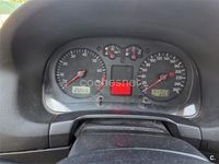 Usado VW Golf IV Highline 100 CV (73 kW) 2000 Gris / plata Berlina