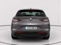 Usado Alfa Romeo Stelvio Sprint 160 CV (117 kW) 2023 Negro SUV