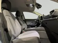Usado Seat Leon Style 110 CV (80 kW) 2024 Gris