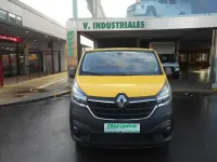 Usado Renault Trafic 95 CV (69 kW) 2020 Amarillo Monovolumen