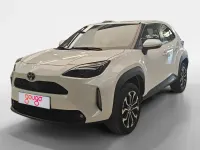 Usado Toyota Yaris Hybrid Active 116 CV (85 kW) 2022 Blanco Familiar
