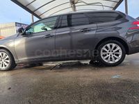 Usado Peugeot 308 SW Style 130 CV (95 kW) 2019 Gris / plata Familiar