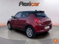 Usado Suzuki Swift 83 CV (61 kW) 2021 Rojo Utilitario
