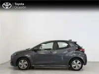 Usado Toyota Yaris Hybrid Active 116 CV (85 kW) 2025 Monovolumen