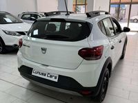 Usado Dacia Sandero Expression 91 CV (66 kW) 2022 Blanco Utilitario