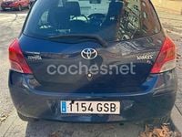 Usado Toyota Yaris 101 CV (74 kW) 2009 Azul Berlina