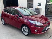 Usado Ford Fiesta Titanium 96 CV (70 kW) 2010 Granate Utilitario
