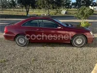 Usado Mercedes CLK320 224 CV (164 kW) 2007 Rojo Coupe