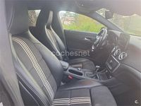 Usado Mercedes CLA200 Shooting Brake AMG line 136 CV (100 kW) 2017 Negro Familiar