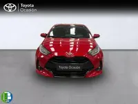 Usado Toyota Yaris Style 116 CV (85 kW) 2025 Rojo Utilitario