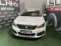 Usado Peugeot 308 Style 131 CV (96 kW) 2019 Blanco Utilitario