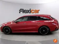 Usado Mercedes CLA200 Shooting Brake 150 CV (110 kW) 2020 Rojo Familiar
