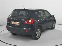 Usado Nissan Qashqai Visia 106 CV (77 kW) 2010 Negro SUV