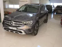 Usado Mercedes GLC300e 320 CV (235 kW) 2021 Gris / plata SUV