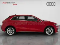 Usado Audi A3 Ambiente 204 CV (150 kW) 2025 Rojo Berlina