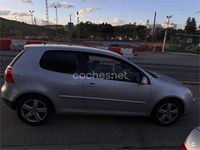 Usado VW Golf VI Highline 122 CV (89 kW) 2008 Gris / plata Utilitario
