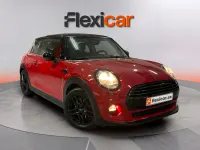 Usado Mini Cooper 136 CV (100 kW) 2018 Rojo Utilitario