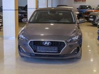 Usado Hyundai i30 Style 136 CV (100 kW) 2019 Gris Utilitario