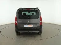 Usado Peugeot Rifter Allure 131 CV (96 kW) 2021 Gris Monovolumen