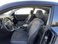 Usado BMW 118 143 CV (105 kW) 2007 Negro Utilitario