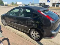 Usado Ford Focus Business Edition 100 CV (73 kW) 2007 Negro Berlina