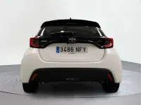 Usado Toyota Yaris Active 116 CV (85 kW) 2025 Utilitario