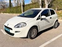 Usado Fiat Punto Young 69 CV (50 kW) 2015 Blanco Utilitario
