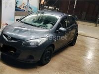 Usado Mazda 2 Active 68 CV (50 kW) 2009 Granate Utilitario