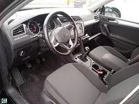 Usado VW Tiguan Life 122 CV (89 kW) 2021 Gris SUV