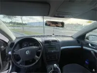 Usado Skoda Octavia Ambiente 90 CV (66 kW) 2006 Gris / plata Familiar