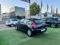 Usado Citroën C4 90 CV (66 kW) 2006 Negro Berlina